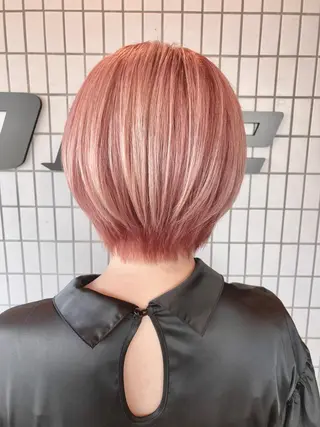 ショート タカツド ユウキのヘアスタイル