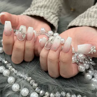 ネイル 🌺SAYAKA🌺 ロングネイル専門店のネイルデザイン