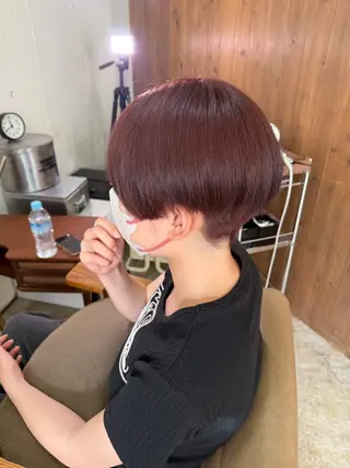 ショート カラー 西脇 琉香のヘアスタイル
