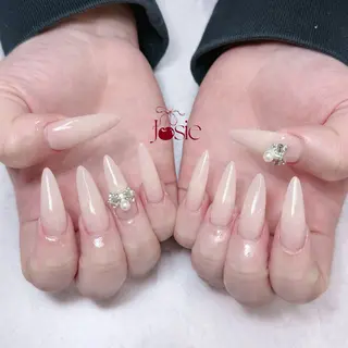 ネイル JOSIE nail studioのネイルデザイン