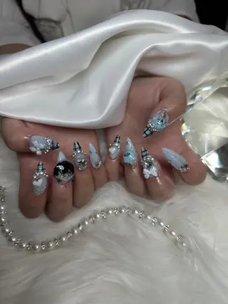 ネイル 加納 莉音のネイルデザイン