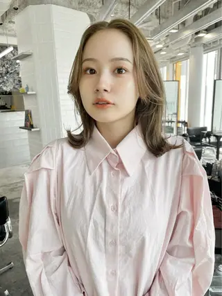 セミロング カラー レイヤー特化✨️ 𝑨𝒀𝑨𝑻𝑶のヘアスタイル