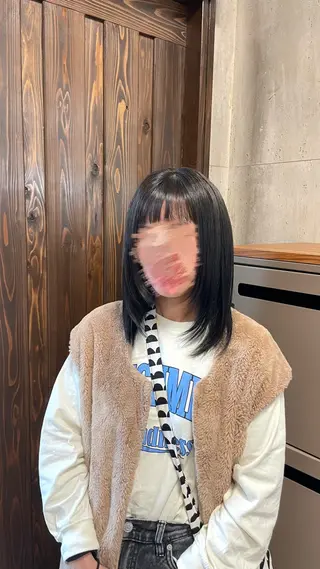 ミディアム カラー 上島 未緒のヘアスタイル