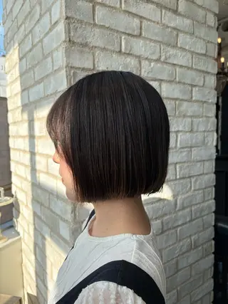 ショート 韓国レイヤー⋆౨ৎﾟ 透カラー🩶／ユウキのヘアスタイル