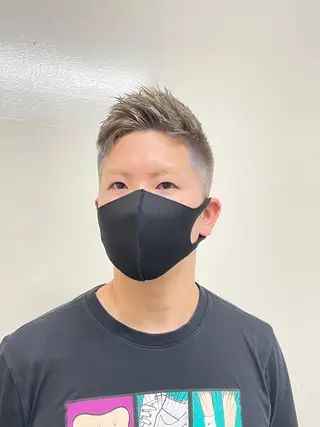 ショート カラー 爲清 葵のヘアスタイル