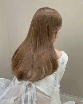 ロング カラー MIYU透明感カラー ブリーチなしWカラーのヘアスタイル