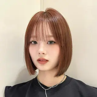 ショート カラー かえ🩶韓国ボブ🎀 透明感カラー🥣のヘアスタイル