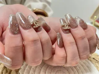 ネイル ネイルサロンエクラ 🫧Shizukaのネイルデザイン