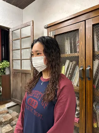 ロング パーマ 🦖ノザワ リンカ🦖のヘアスタイル