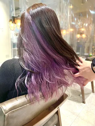 セミロング カラー ヘアアレンジ ネイル 🌈インナーカラー ‘ショウマ’🌈のヘアスタイル
