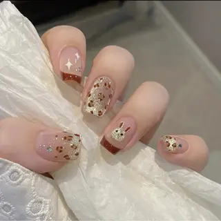 ネイル AngelChris ビューティーサロンのネイルデザイン