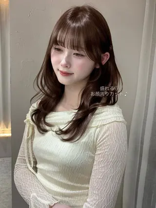 ミディアム カラー 遠田 彩那のヘアスタイル