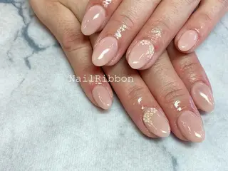 ネイル ネイルリボン 受付スタッフのネイルデザイン