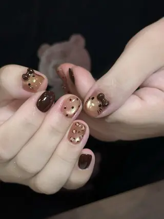 ネイル FuFu.Nail 2️⃣番のネイルデザイン