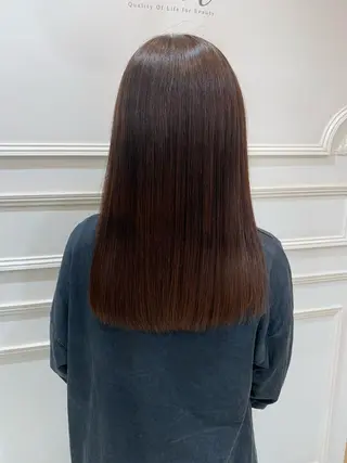 セミロング SEAM アキホのヘアスタイル