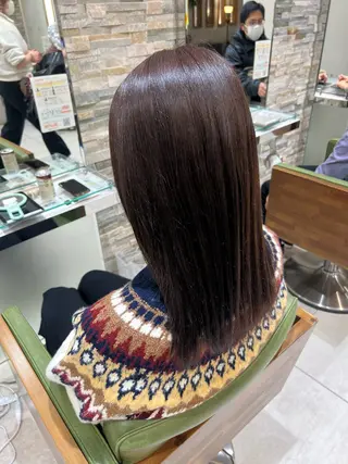 セミロング 山口 愛紗花のヘアスタイル