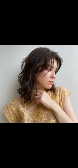 荒巻 華蓮のヘアスタイル