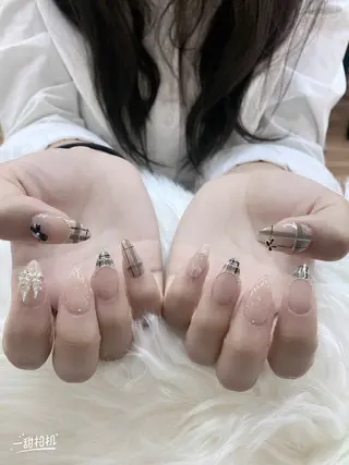 ネイル Hara Nail 【持ち込みOK】のネイルデザイン