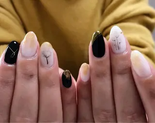 ネイル mano nella manoのネイルデザイン