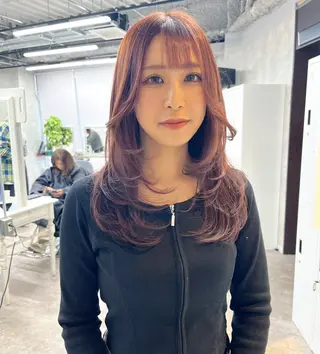 ロング カラー ハイトーン/レイヤー 💜Akaneのヘアスタイル