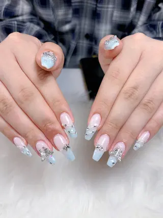 ネイル Huyn Nail Shinjyukuのネイルデザイン