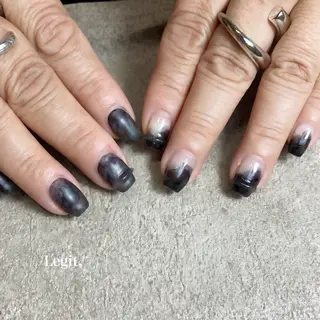 ネイル Legit nail salonのネイルデザイン