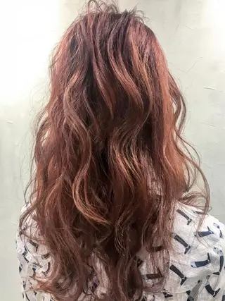 ロング カラー 江畑 匠 新宿三丁目 徒歩30秒⭐️のヘアスタイル