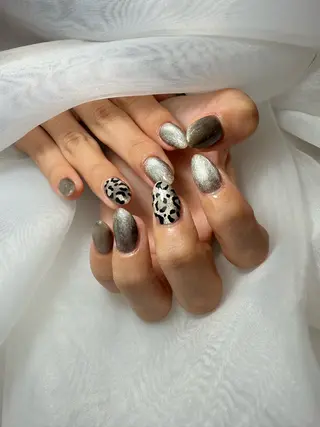 ネイル 。*✧⛓️ mayu⛓️✧︎*。のネイルデザイン