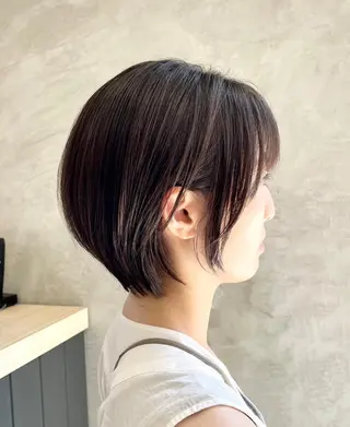 ショート ブリーチなし透明感 カラー✨横山 佳希のヘアスタイル