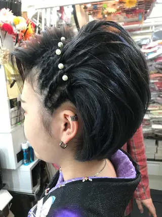 ヘアアレンジ 上辻 博司のヘアスタイル