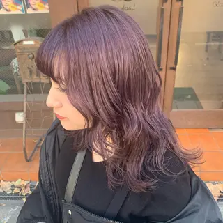 ミディアム カラー 教野 真央のヘアスタイル