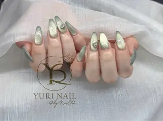ネイル YURI Nail NARITAのネイルデザイン