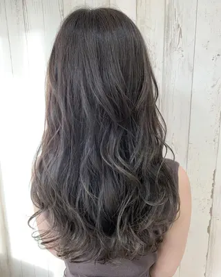 ロング カラー 心斎橋韓国ボブ 好原良真のヘアスタイル