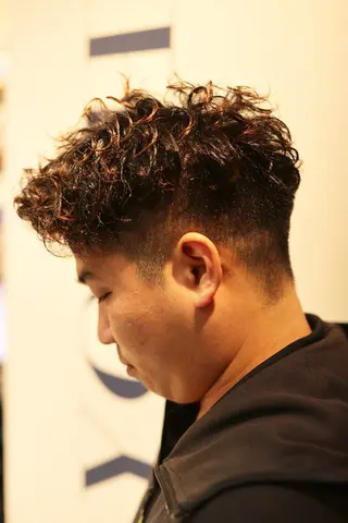 ミディアム パーマ メンズ 🎶メンズカット🧴 大森✂️⸒⸒のヘアスタイル