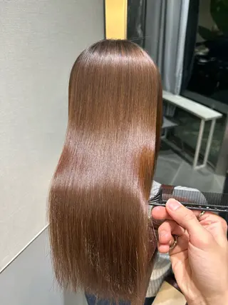 セミロング 美髪特化✨ 伊織✨縮毛矯正✨のヘアスタイル