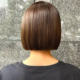 ショート ボブ/ハイトーン/ 岡山駅/別曽遥也のヘアスタイル