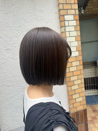 ミディアム カラー 小島 智子のヘアスタイル