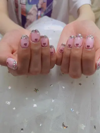 ショート ネイル フィルイン・深爪矯正 長さ出し🎀のネイルデザイン