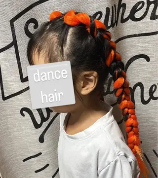 ヘアアレンジ キッズ un par unの眉毛・アイブロウイメージ