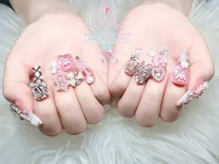 セミロング Linanail Nambaのマツエク・マツパデザイン