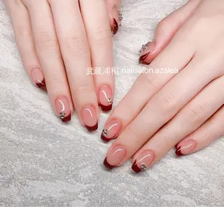 ネイル R inのネイルデザイン