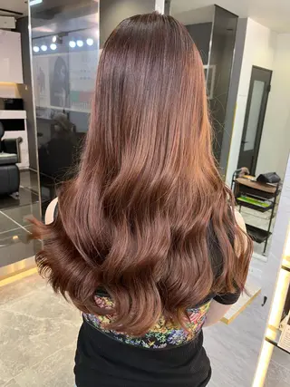 ロング カラー レイヤー似合わせ 透明感カラーりきやのヘアスタイル