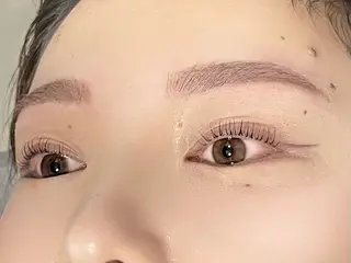 アイブロウ まつ毛/眉毛サロン Miri山下のマツエク・マツパデザイン