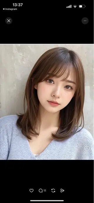 ミディアム 韓国風レイヤーカラー ライムのヘアスタイル