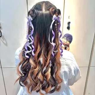 ロング ヘアアレンジ ヘアメ🎀推しカラー 🥣横浜/しほ🧸のヘアスタイル