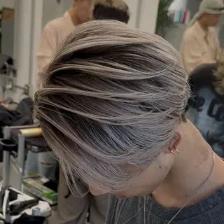 ミディアム カラー パーマ ヘアアレンジ メンズ メンズバレイヤージュ 🌫ハイライトのヘアスタイル