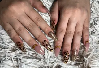 ロング ネイル ✴︎ Delightのネイルデザイン