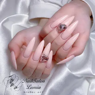 ネイル ネイルサロン ルミア Lumia 店長のネイルデザイン