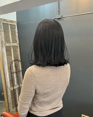 ミディアム カラー 暗髪とオリーブ🌿 渡辺拓人のヘアスタイル