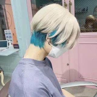 メンズ メンズ毛流れパーマ ブリーチSHIONのヘアスタイル